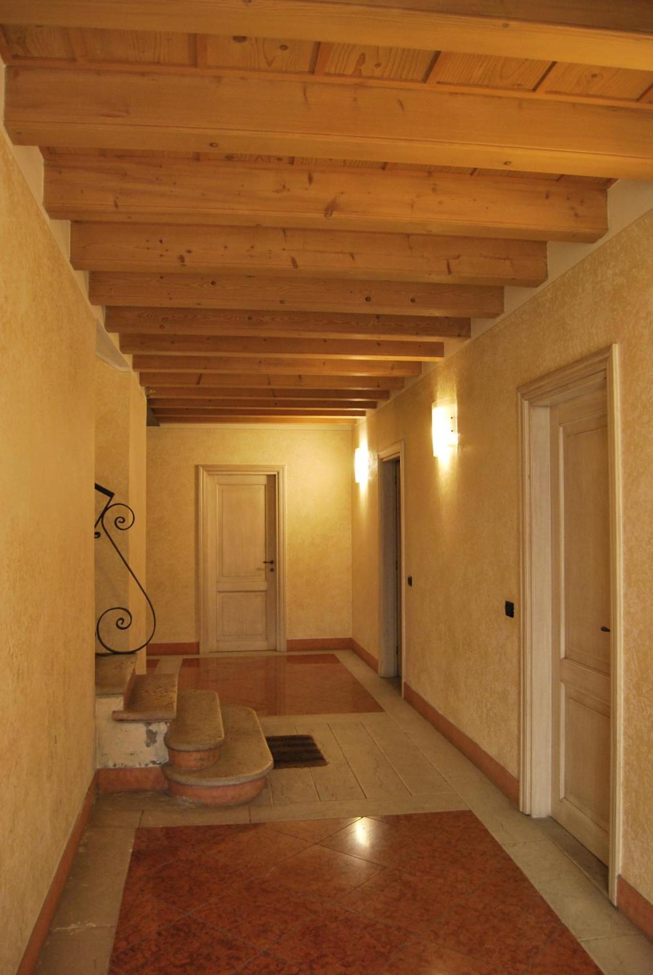 شقة Attic 1 Centro Storico بسكييرا ديل غاردا المظهر الخارجي الصورة